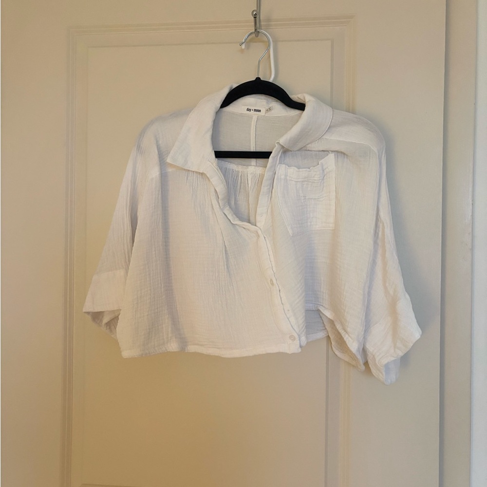 White Cropped Button-Up Women’s Top